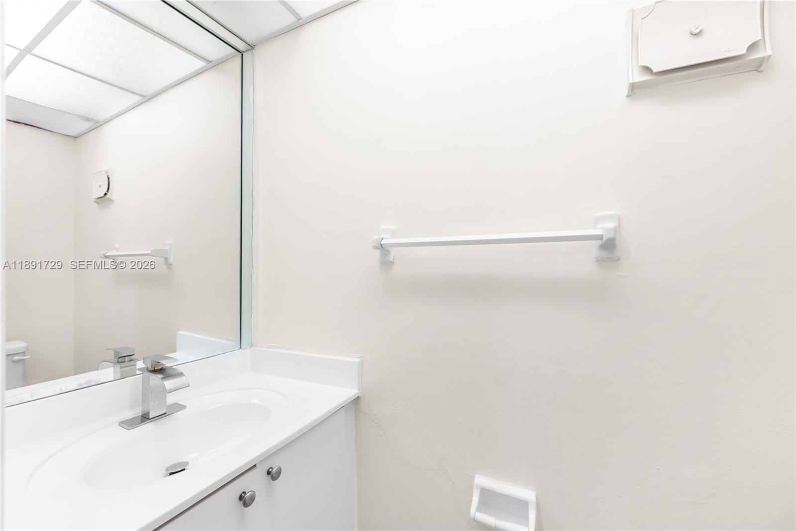 COURTYARDS AT KENDALL CON - Residential