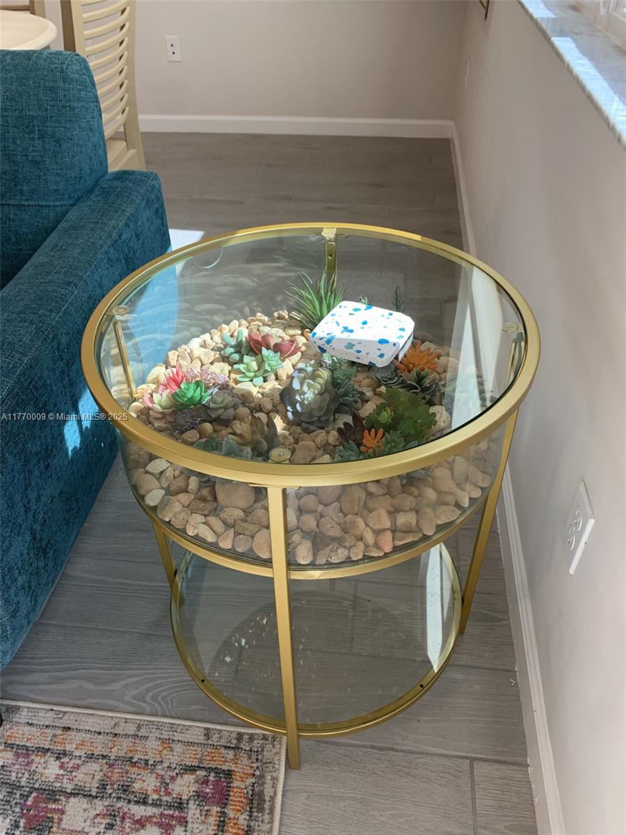 TRILLIUM - Residential