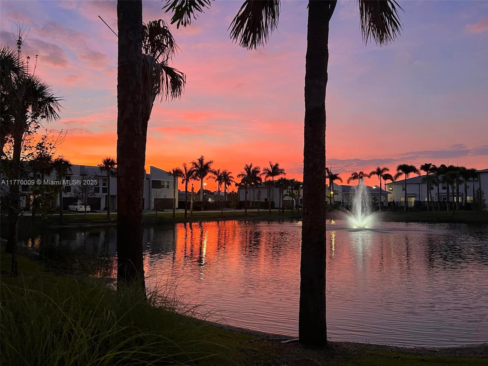 TRILLIUM - Residential