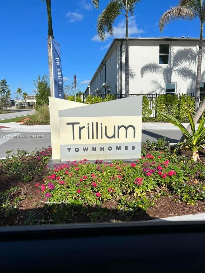 TRILLIUM - Residential