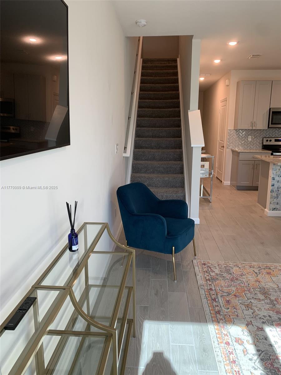 TRILLIUM - Residential