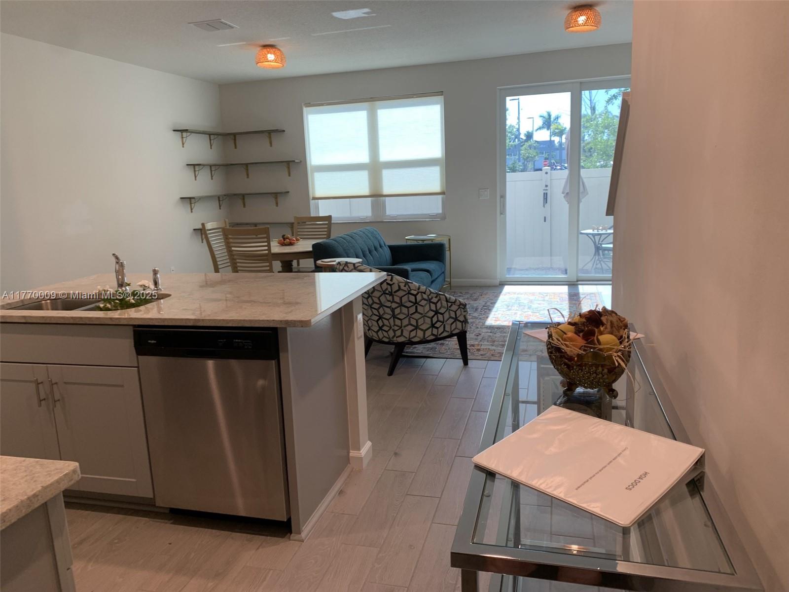 TRILLIUM - Residential