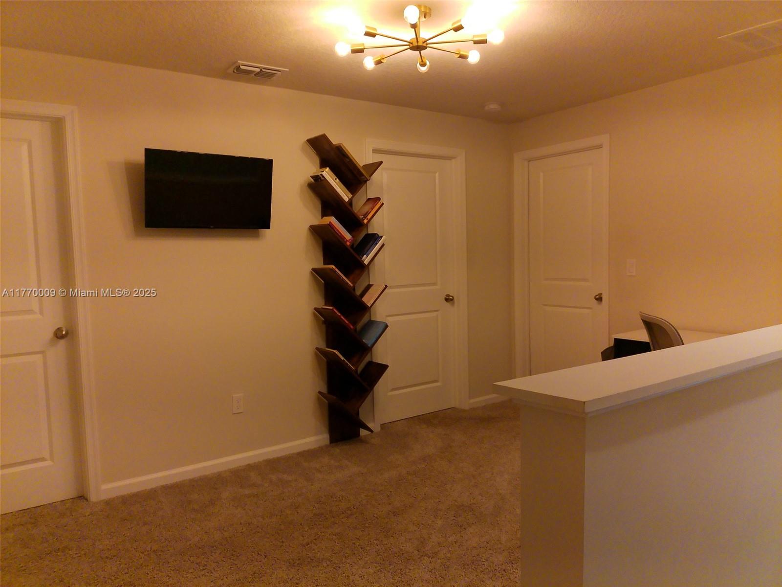 TRILLIUM - Residential