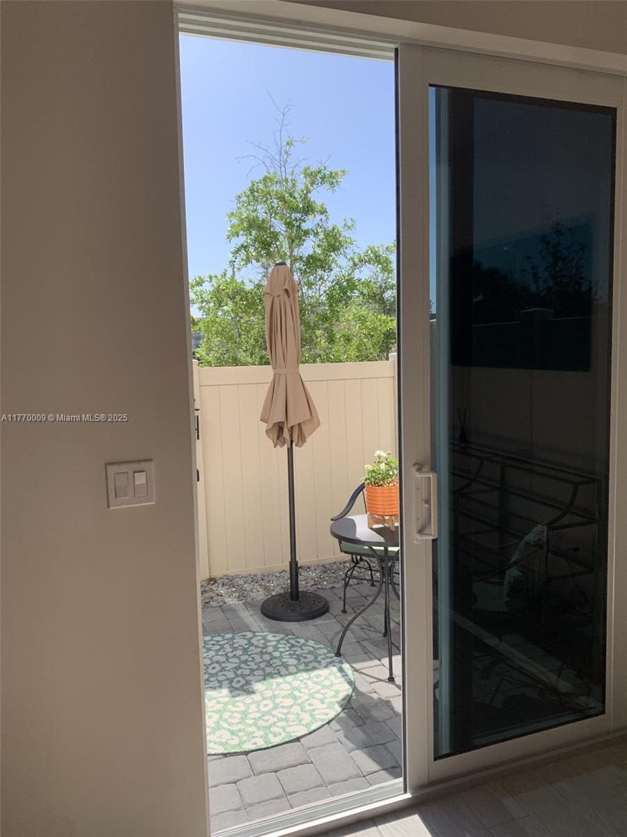 TRILLIUM - Residential