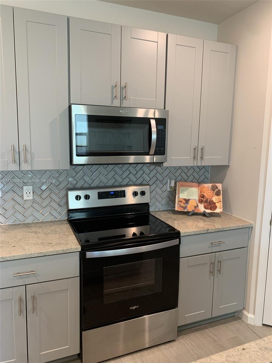 TRILLIUM - Residential