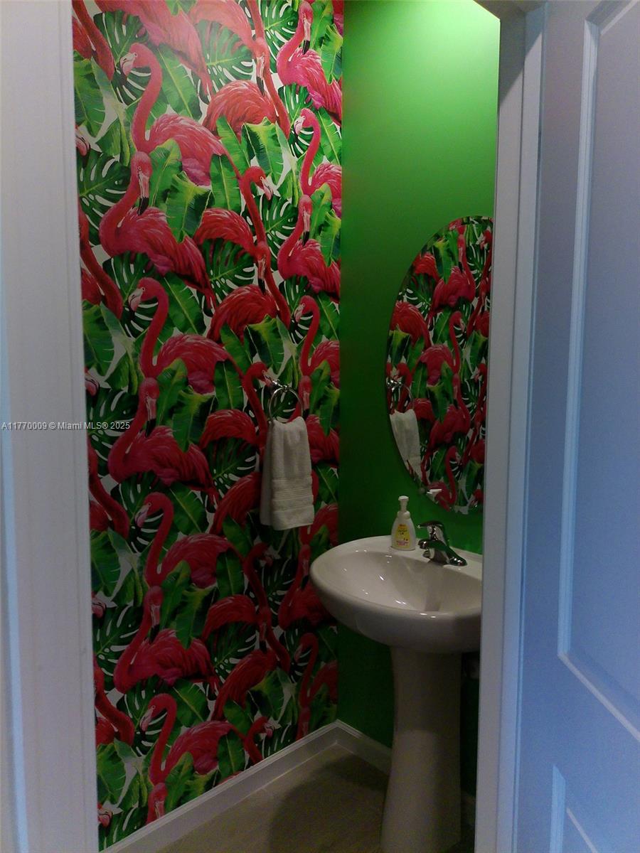 TRILLIUM - Residential