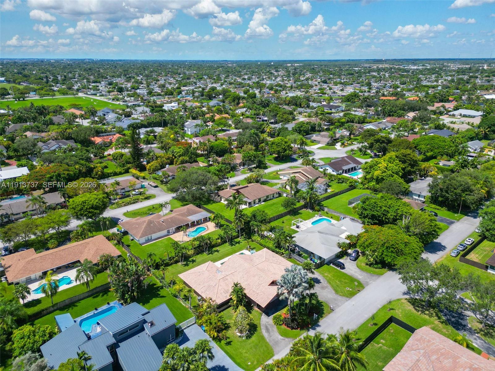 LUSIA R SUB - Residential