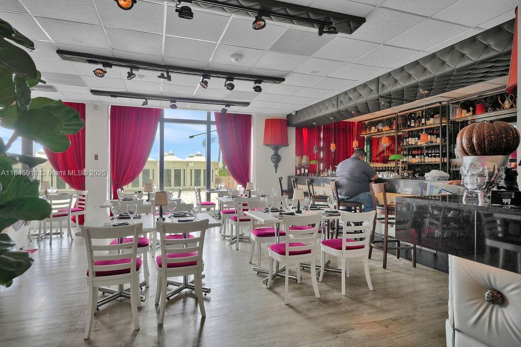 OCEANSIDE PLAZA CONDO - Residential