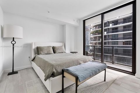 Tiny photo for 55 SW 9th St #1103, Miami, FL 33130 (MLS # A12008455)