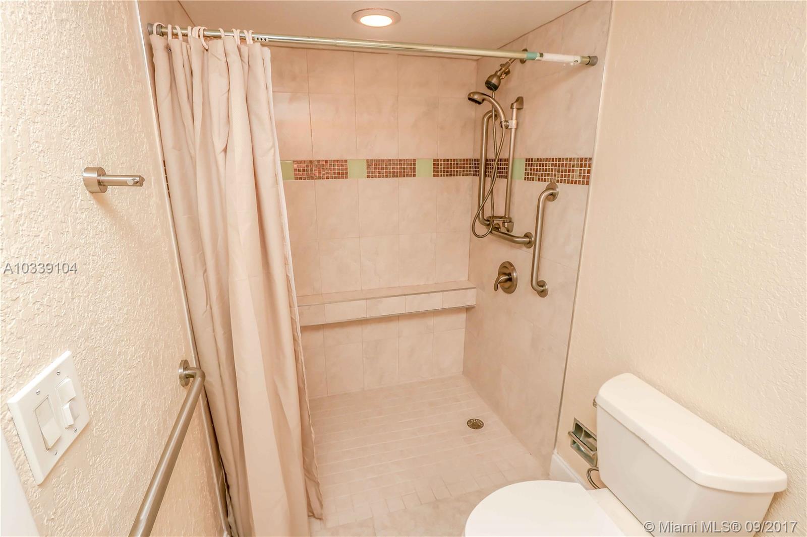 SUMMIT CONDO - Residential Lease