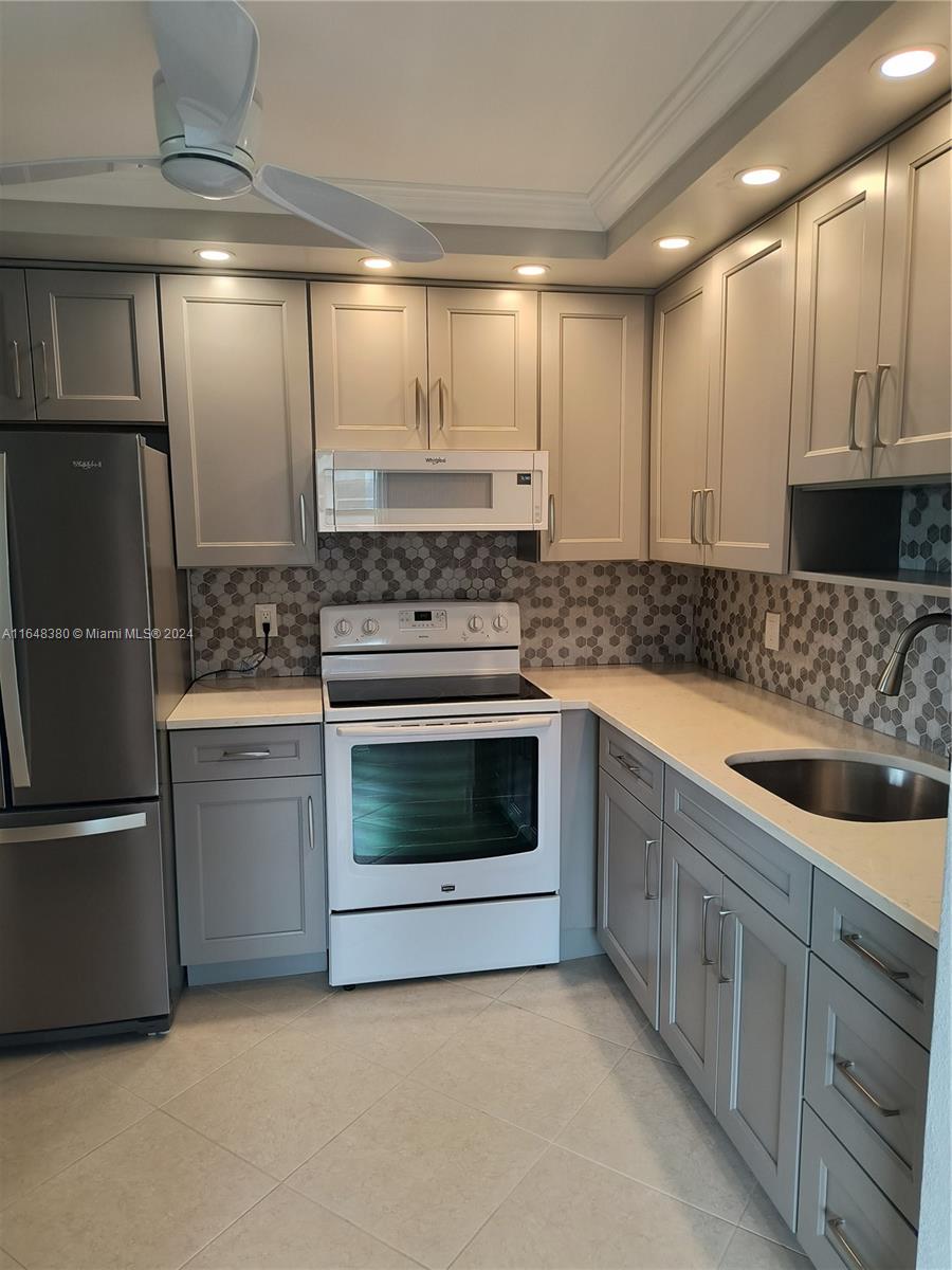 KINGS POINT MONACO CONDOS - Residential