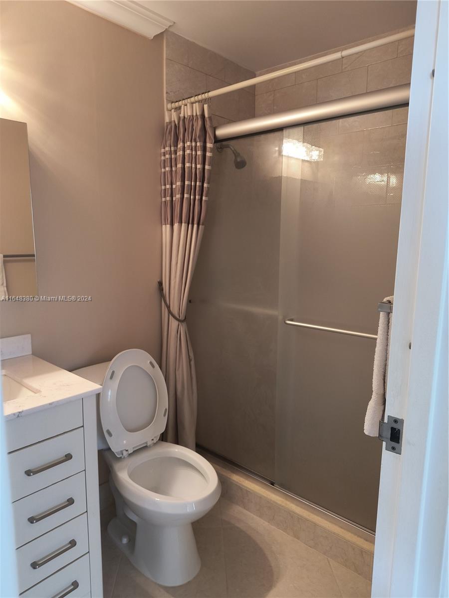 KINGS POINT MONACO CONDOS - Residential