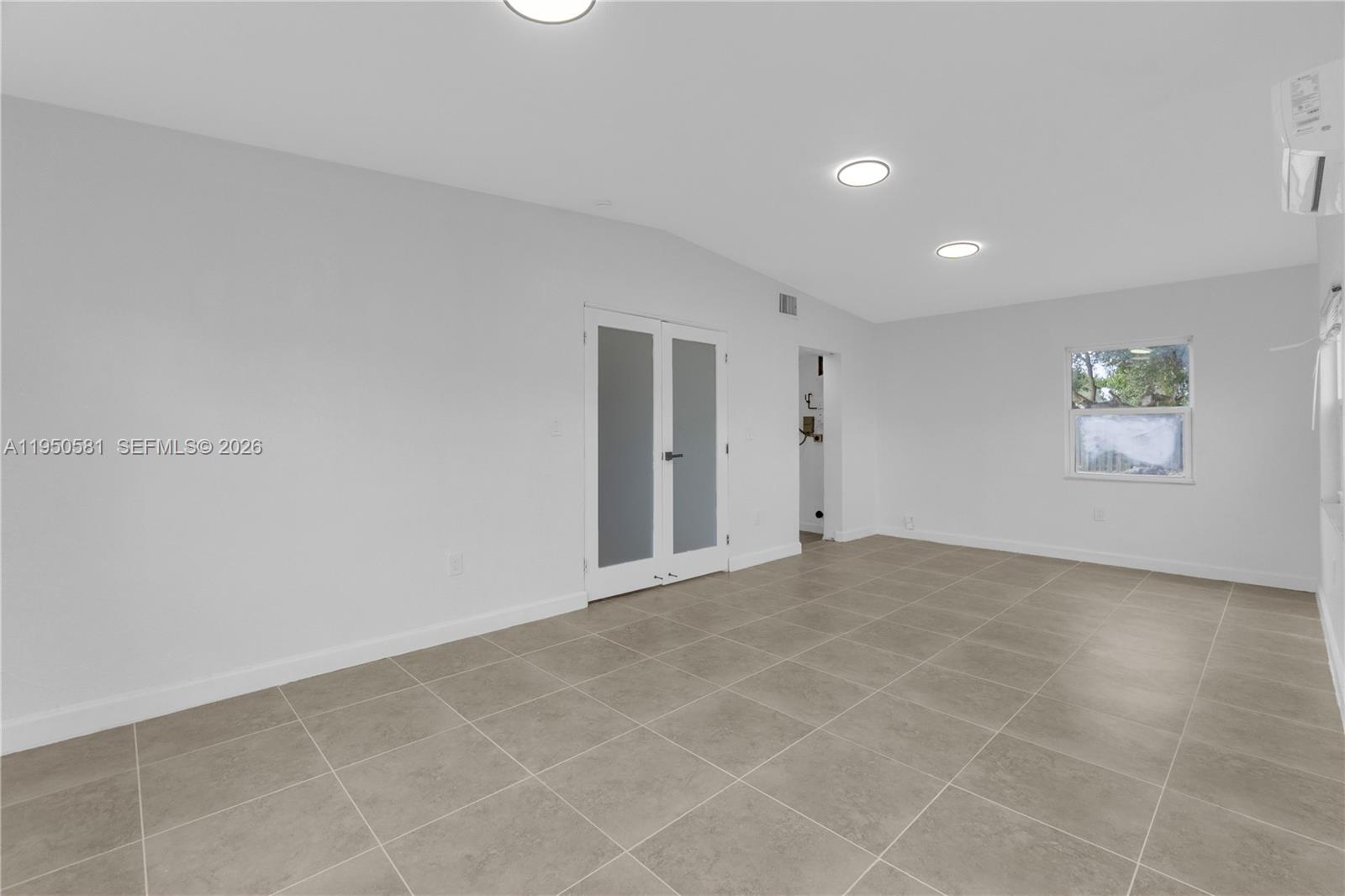 BUNCHE PARK - Residential