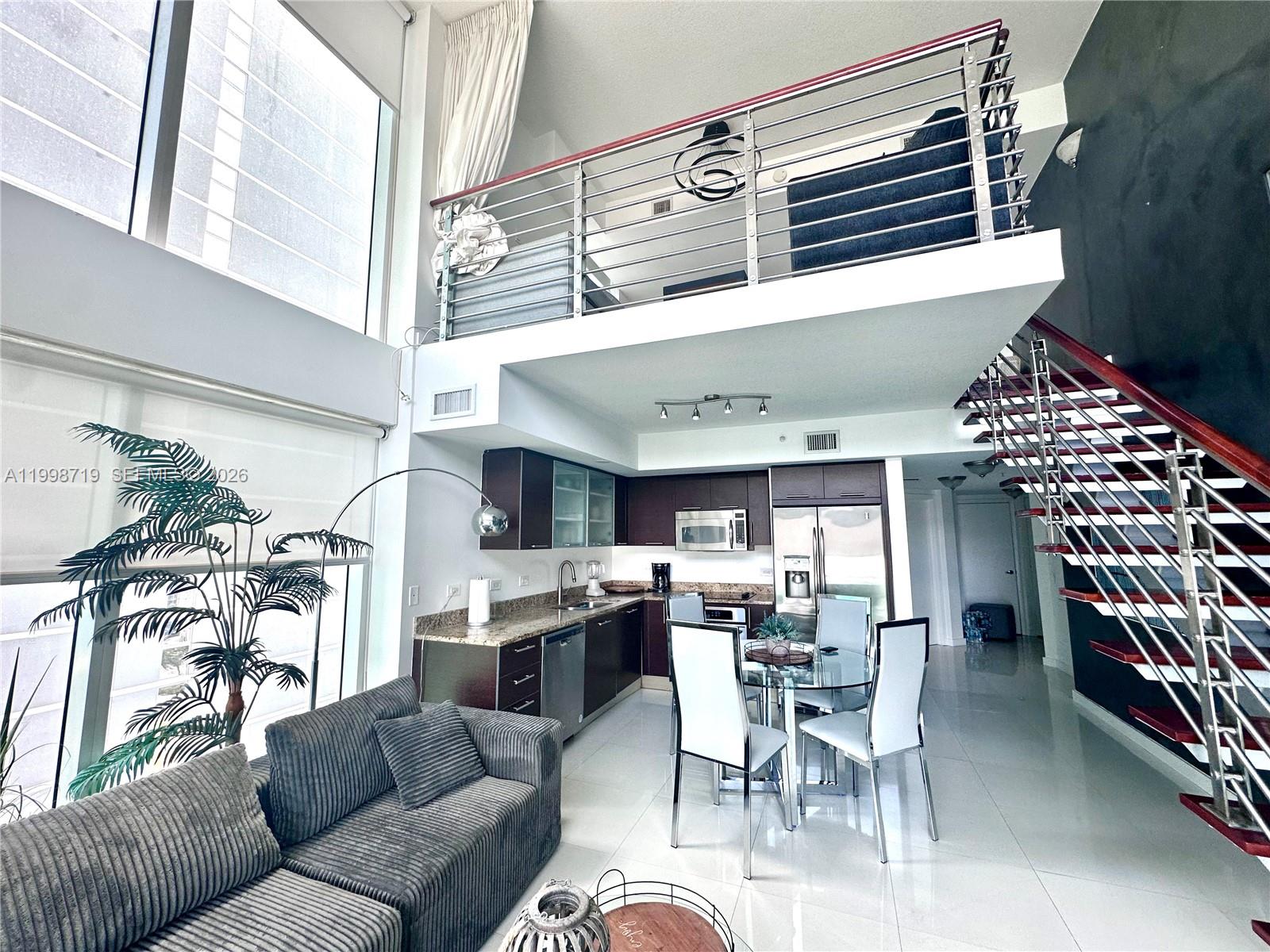 BRICKELL ON THE RIVER S T - Residential