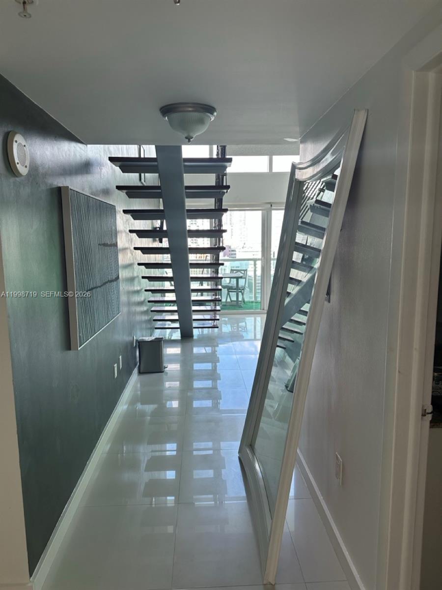 BRICKELL ON THE RIVER S T - Residential