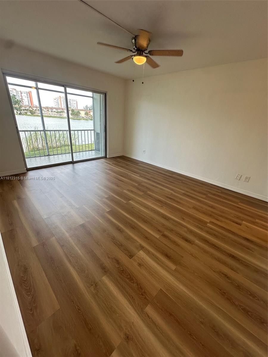 THIRD HORIZONS CONDO - Residential