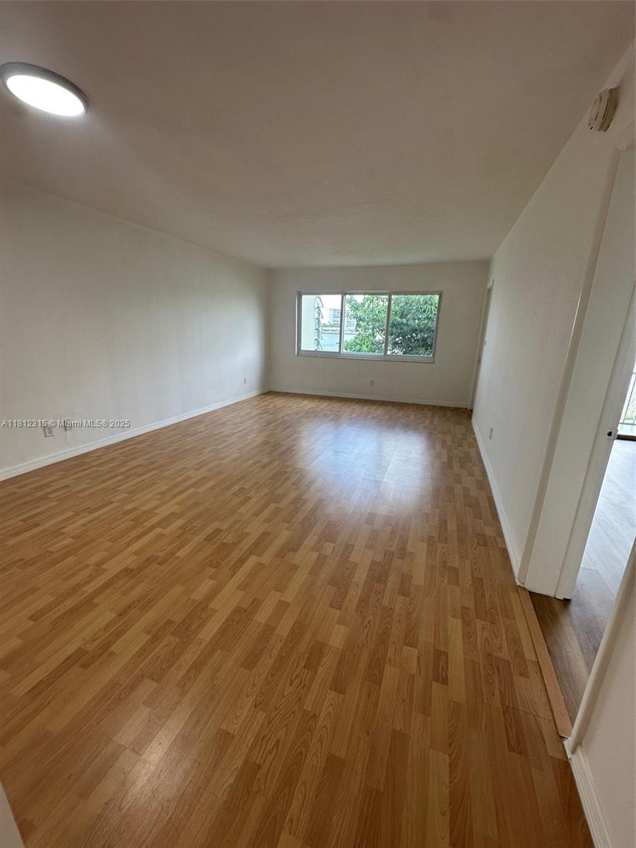 THIRD HORIZONS CONDO - Residential