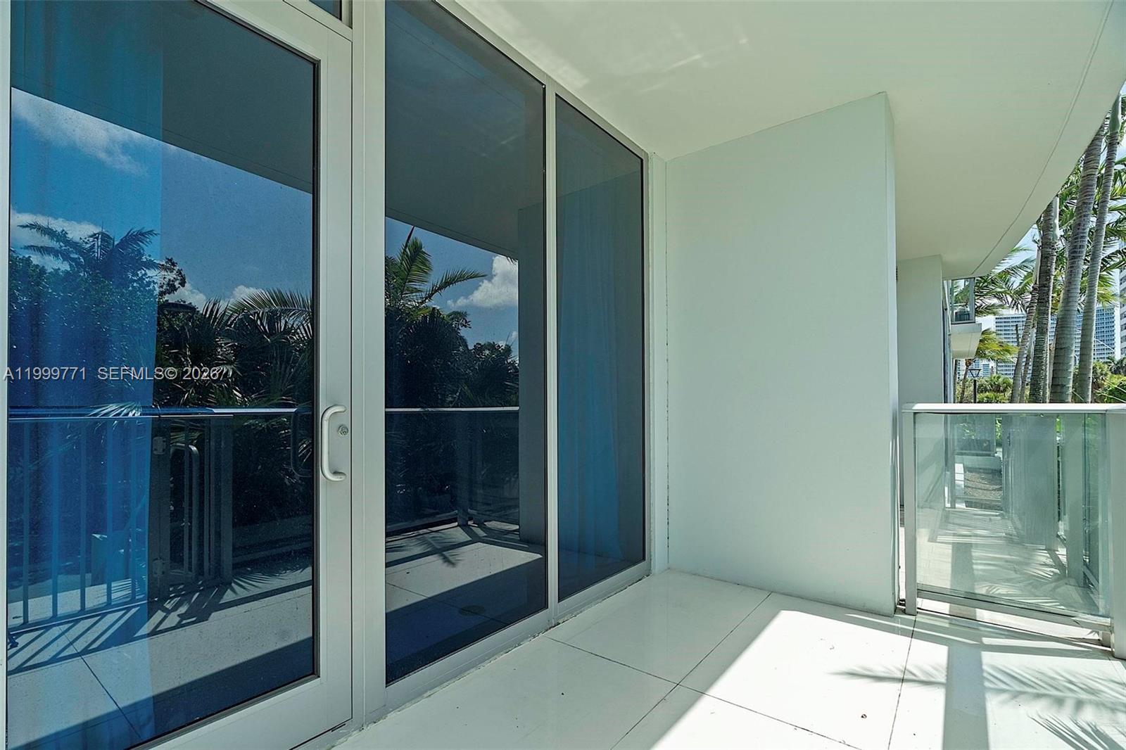 PARAMOUNT FT LAUDERDALE C - Residential