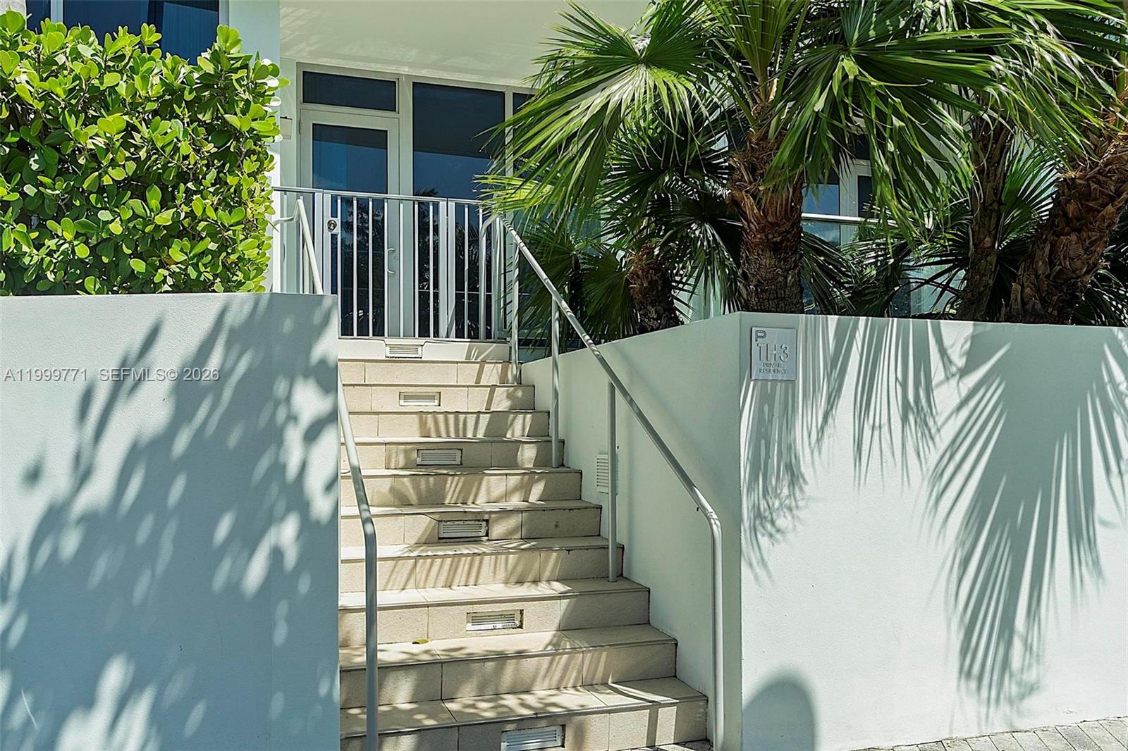 701 N Fort Lauderdale Beach Blvd TH3