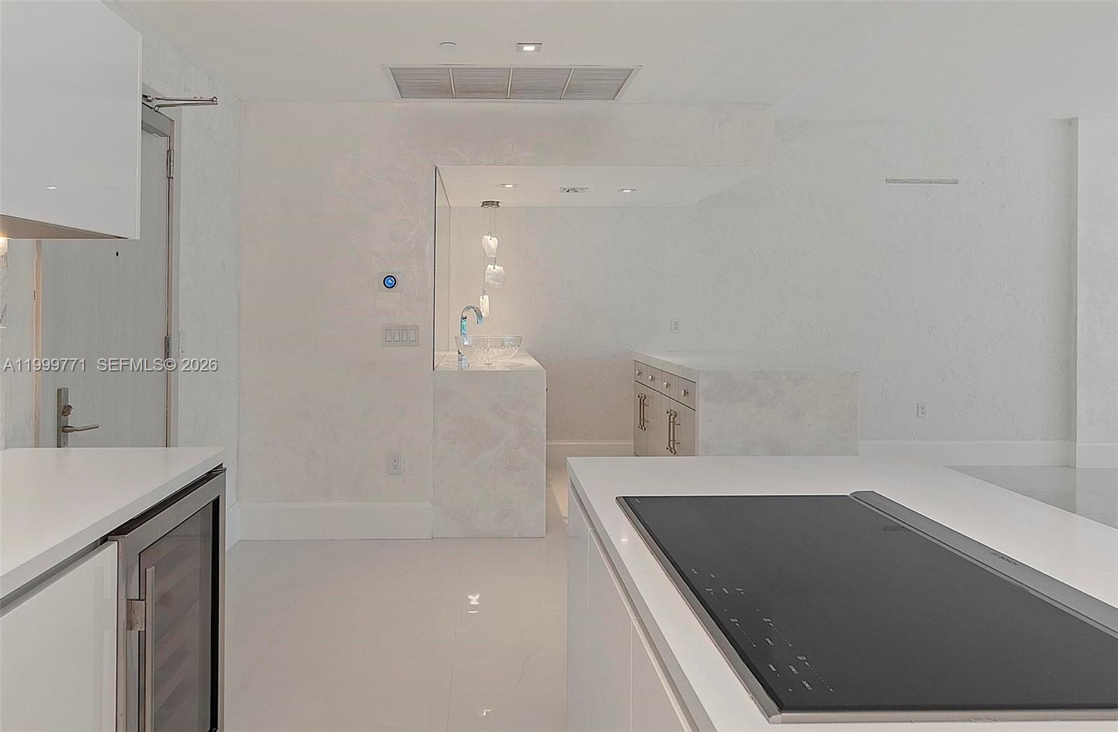 PARAMOUNT FT LAUDERDALE C - Residential