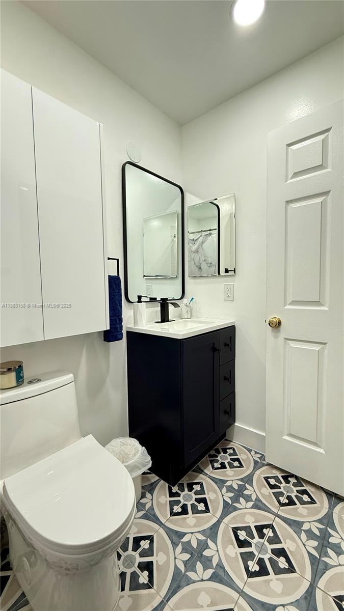 LAS BRISAS AT DORAL CONDO - Residential Lease