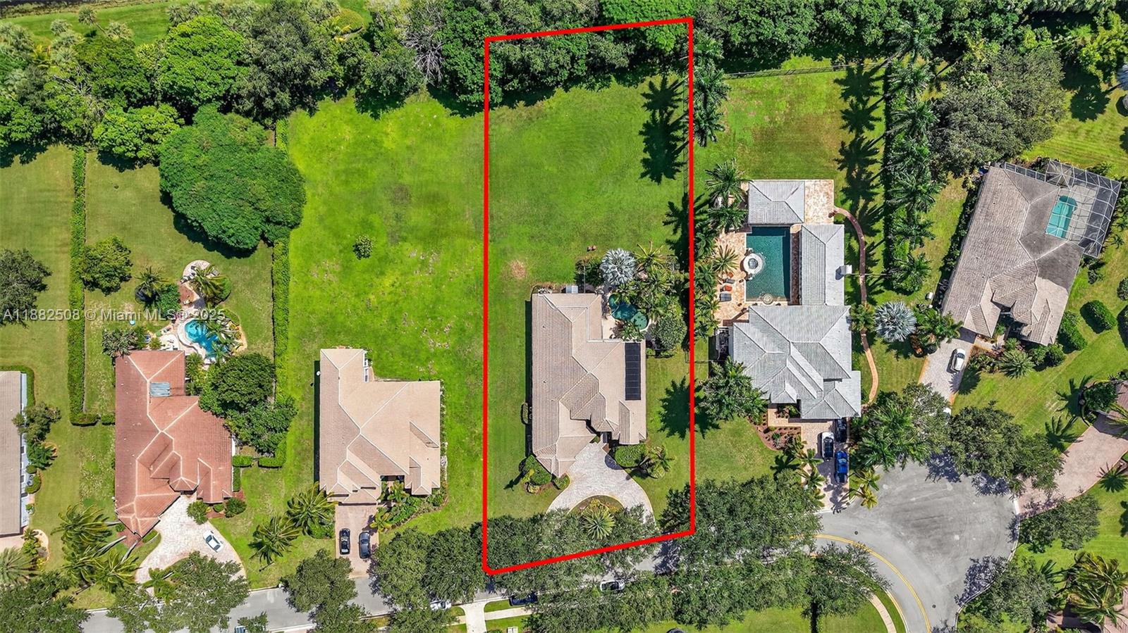 LONG LAKE RANCHES - Residential