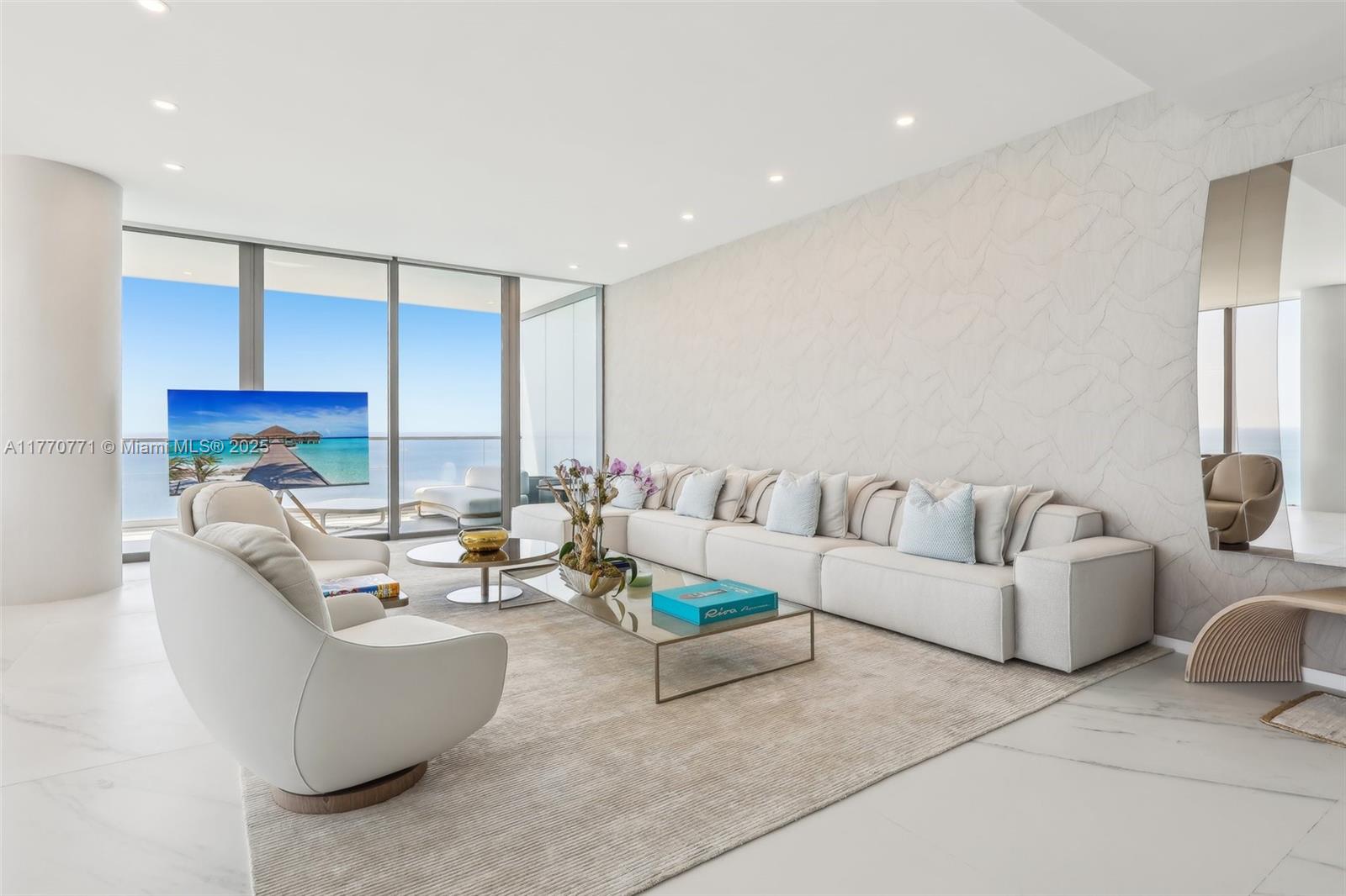2000 S Ocean Dr 28A