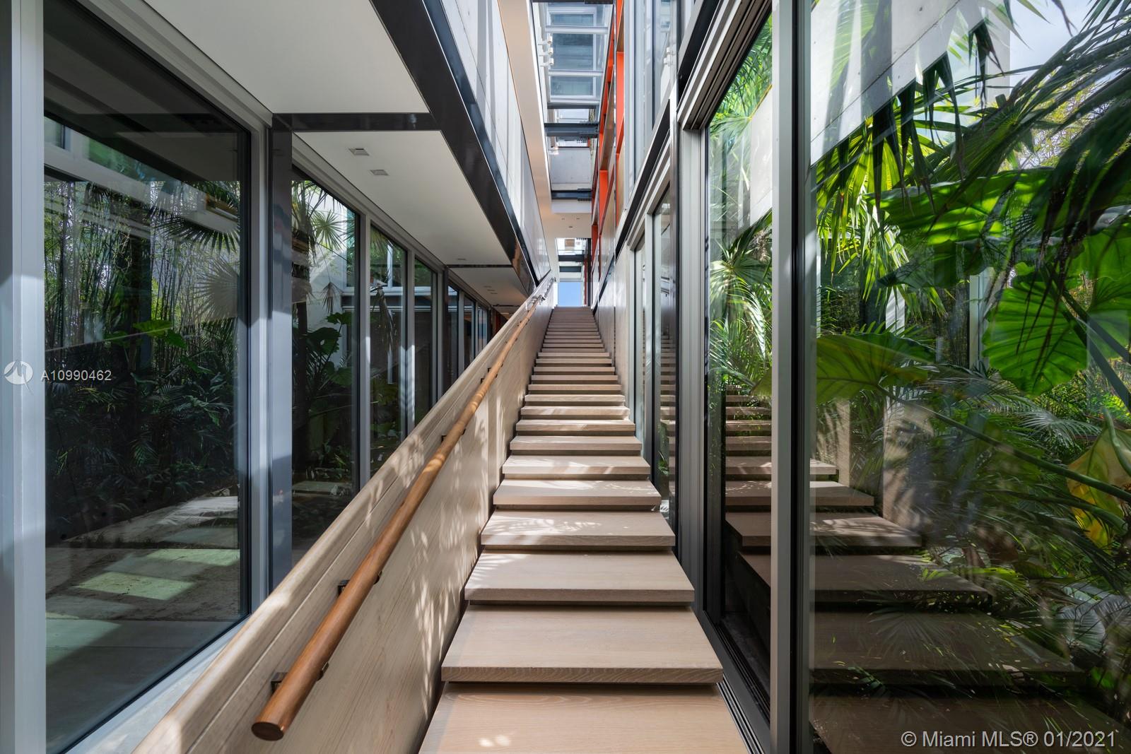 ALTOS DEL MAR NO 1 - Residential