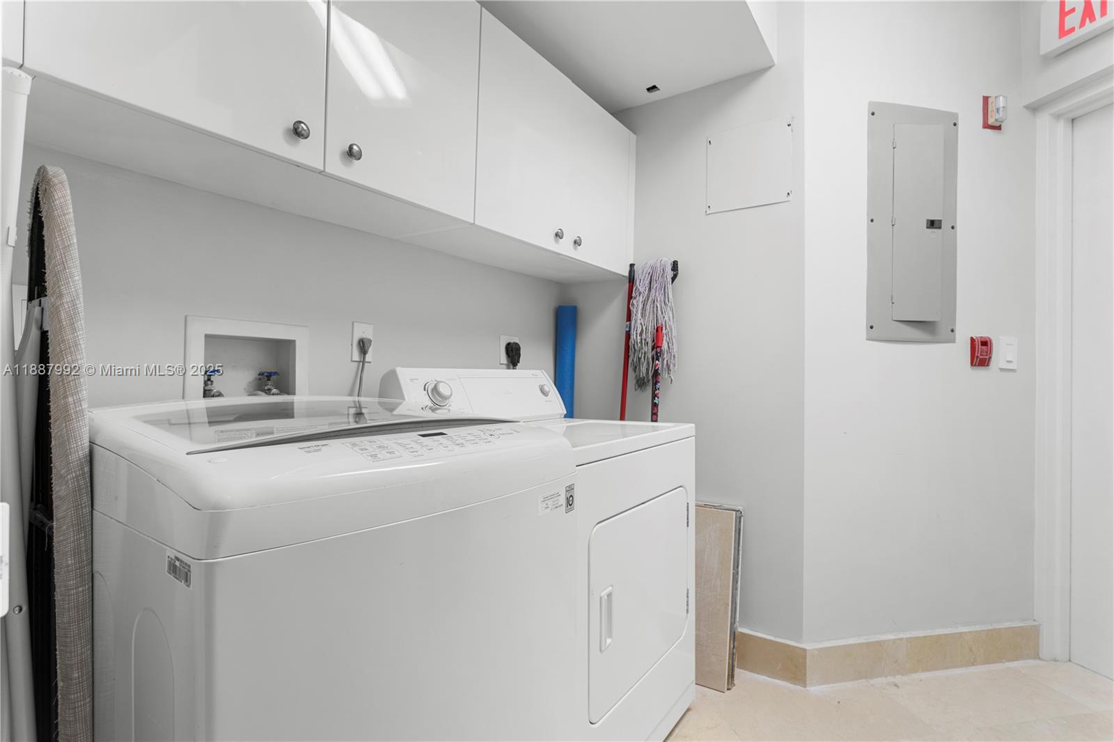OCEAN TWO CONDO - Residential Lease