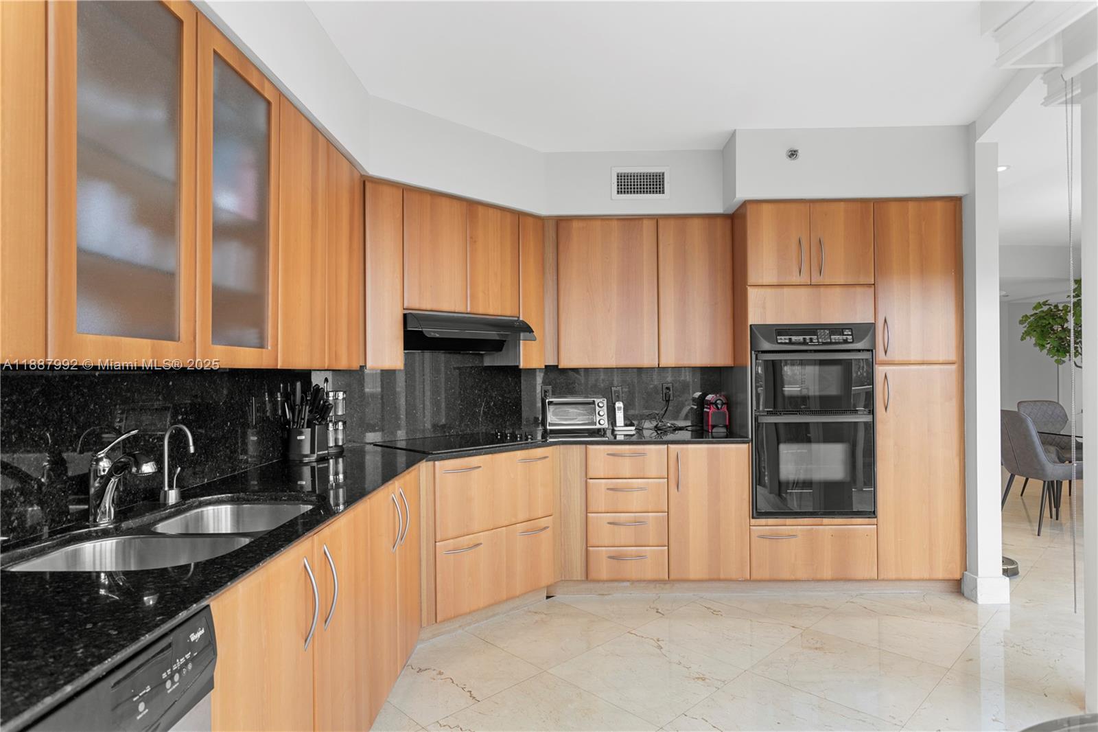 OCEAN TWO CONDO - Residential Lease