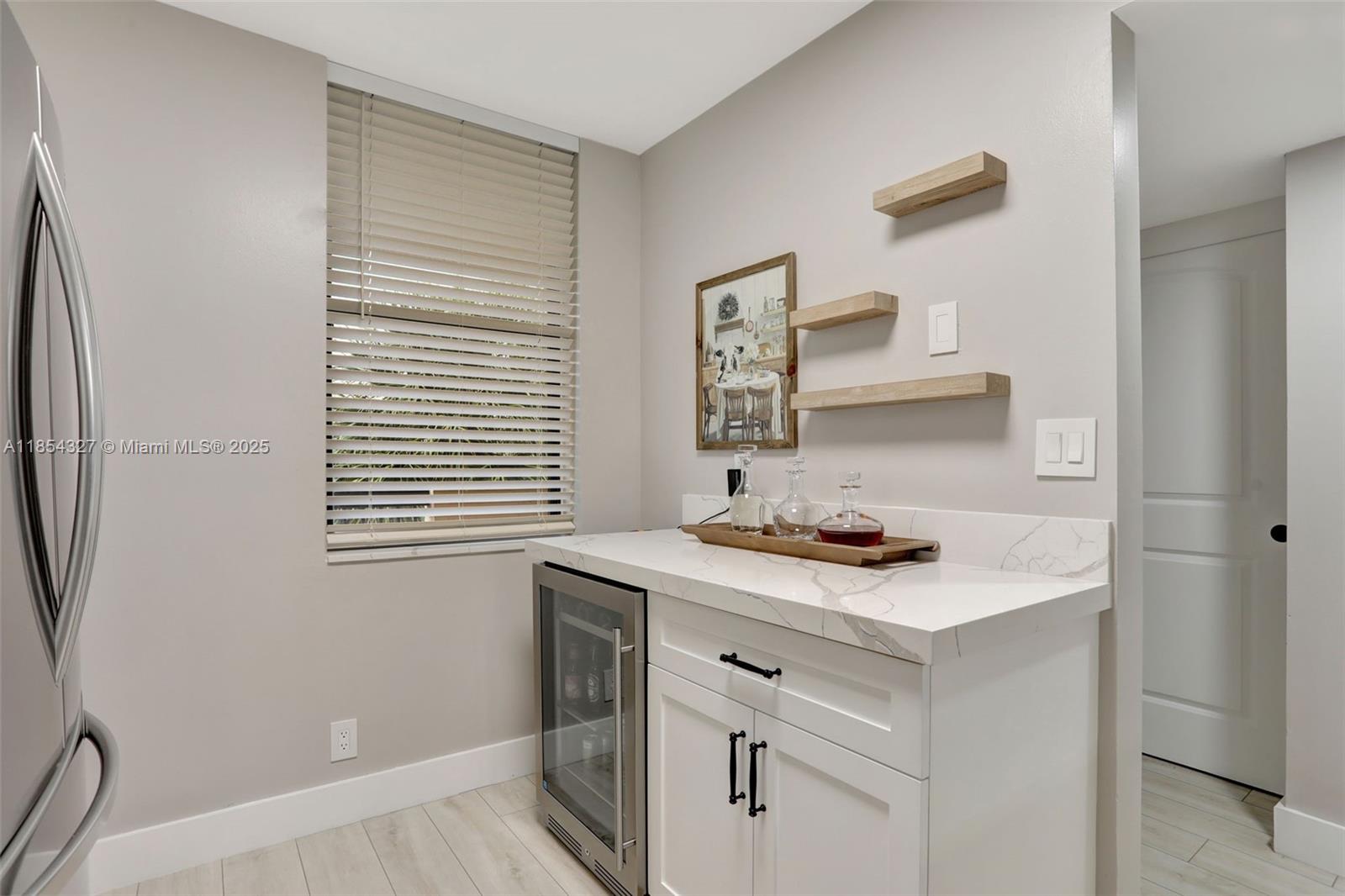 APPLEWOOD VILLAGE I-B CON - Residential