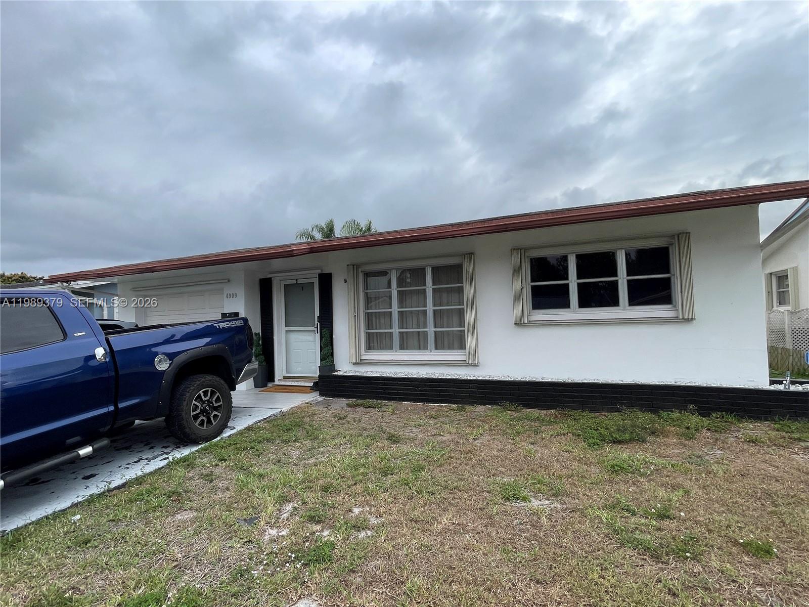 MAINLANDS OF TAMARAC LAKE - Residential