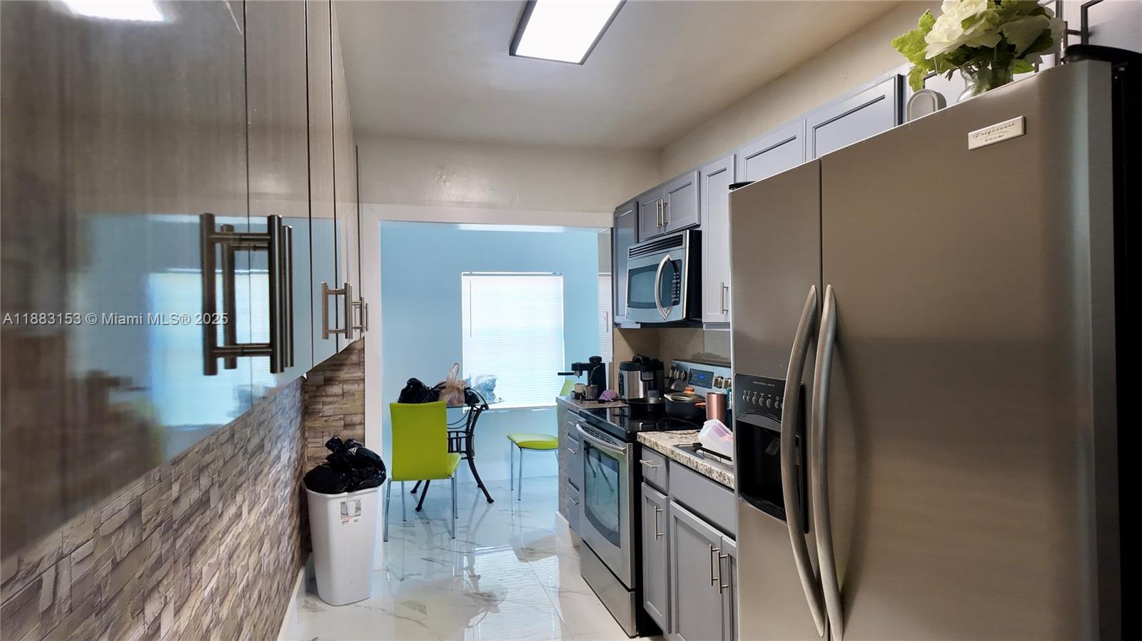 GRAPELAND SUB REV - Residential Income