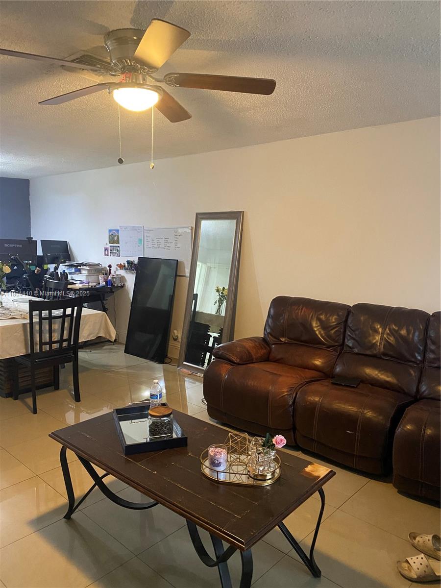 450 NW 46th St 450