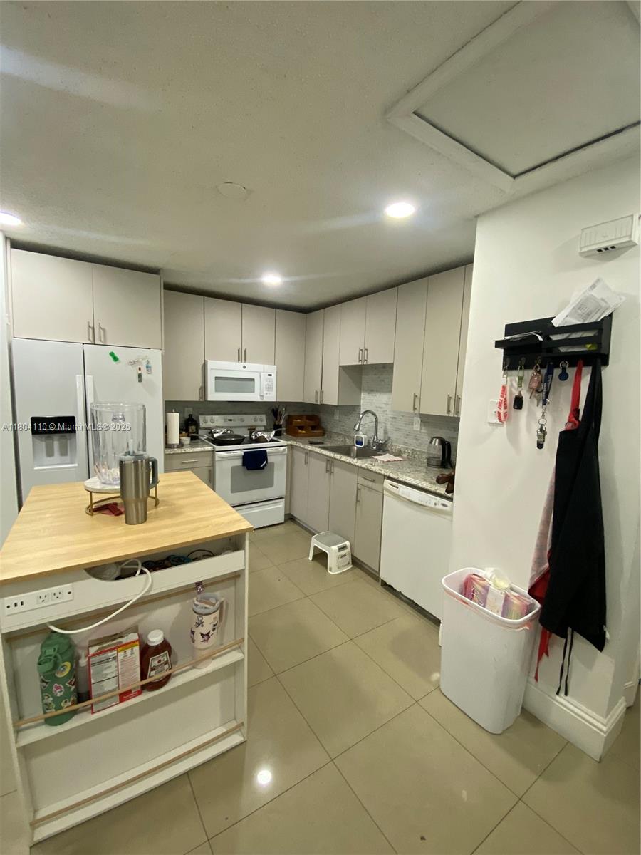 450 NW 46th St 450