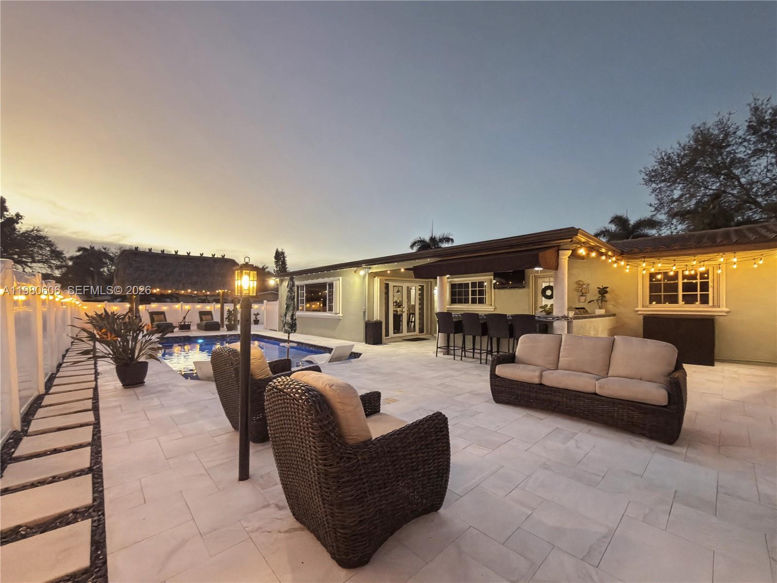 PEMBROKE LAKES SEC 2 - Residential