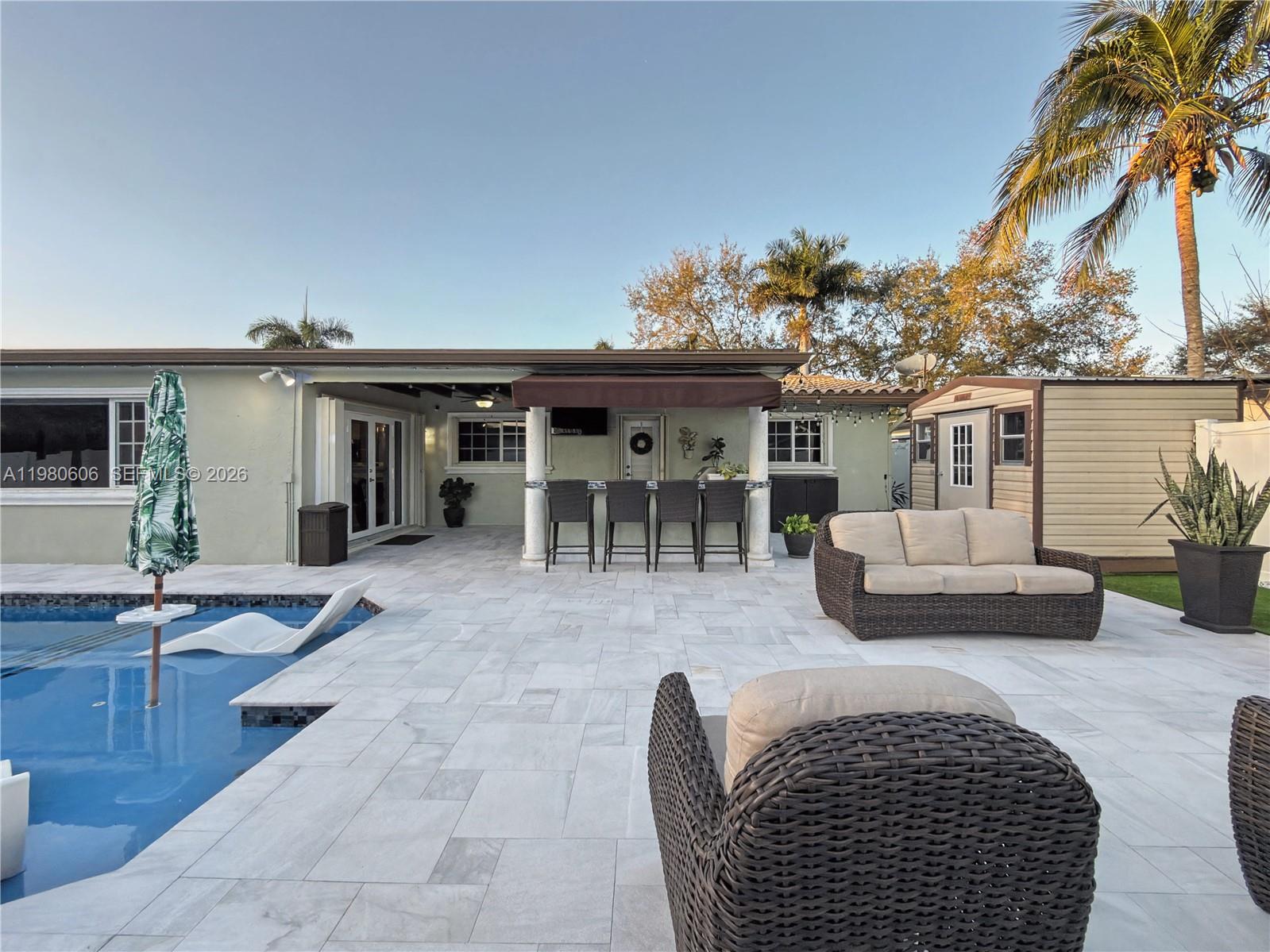 PEMBROKE LAKES SEC 2 - Residential