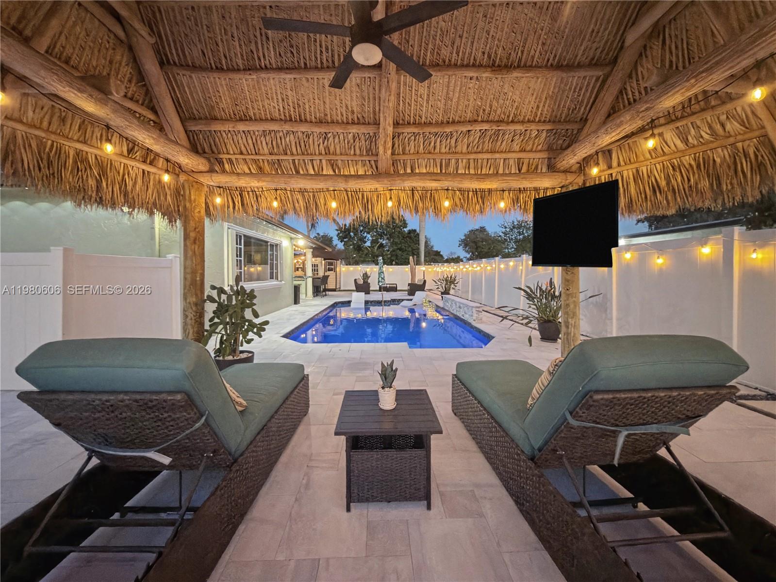 PEMBROKE LAKES SEC 2 - Residential