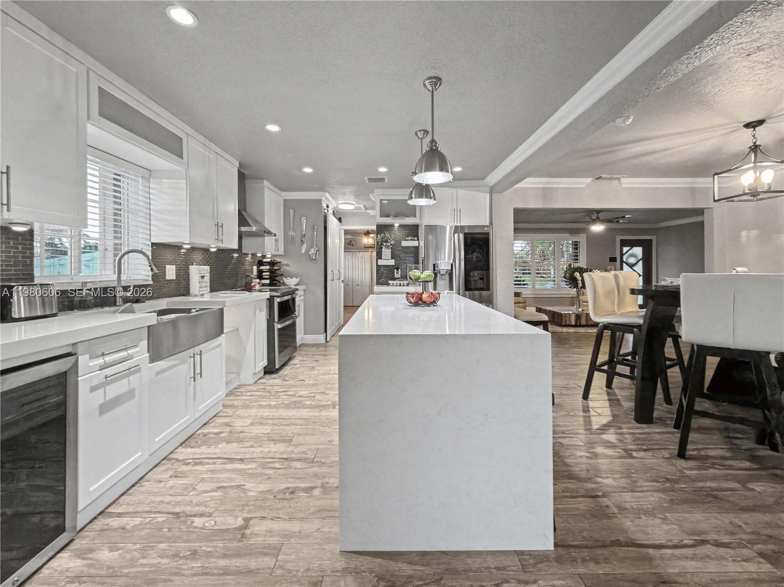 PEMBROKE LAKES SEC 2 - Residential