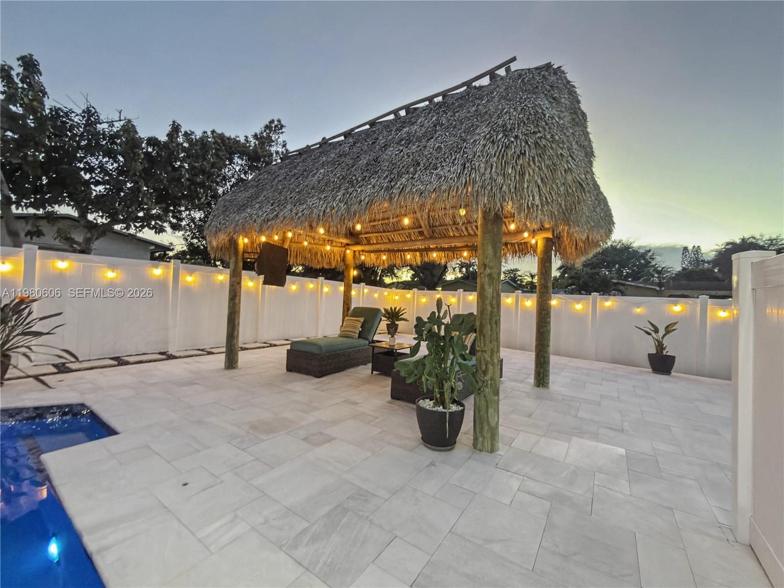 PEMBROKE LAKES SEC 2 - Residential