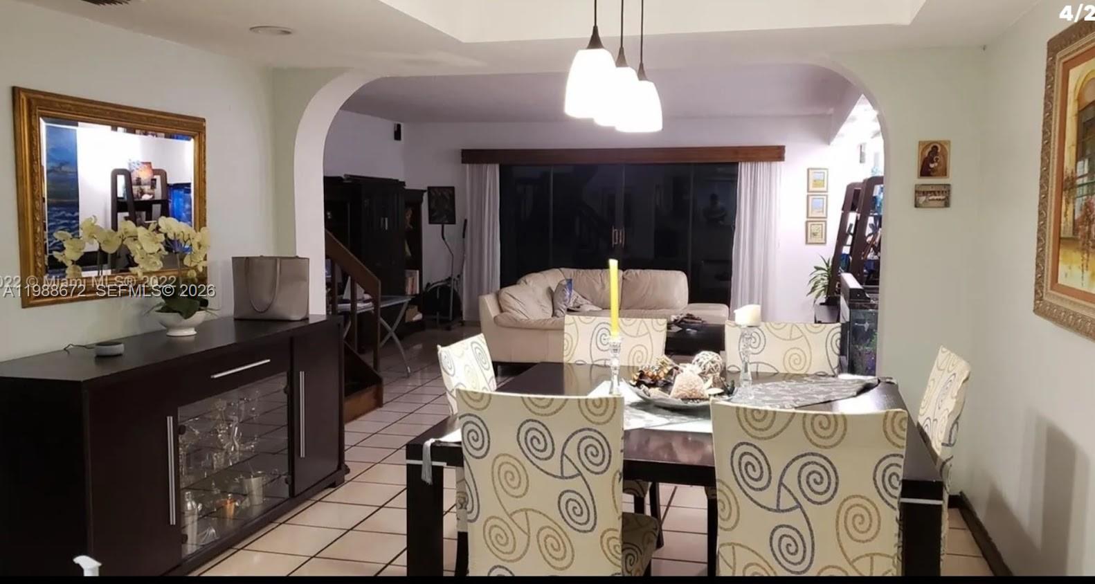 COSTA DEL SOL CONDO K - Residential