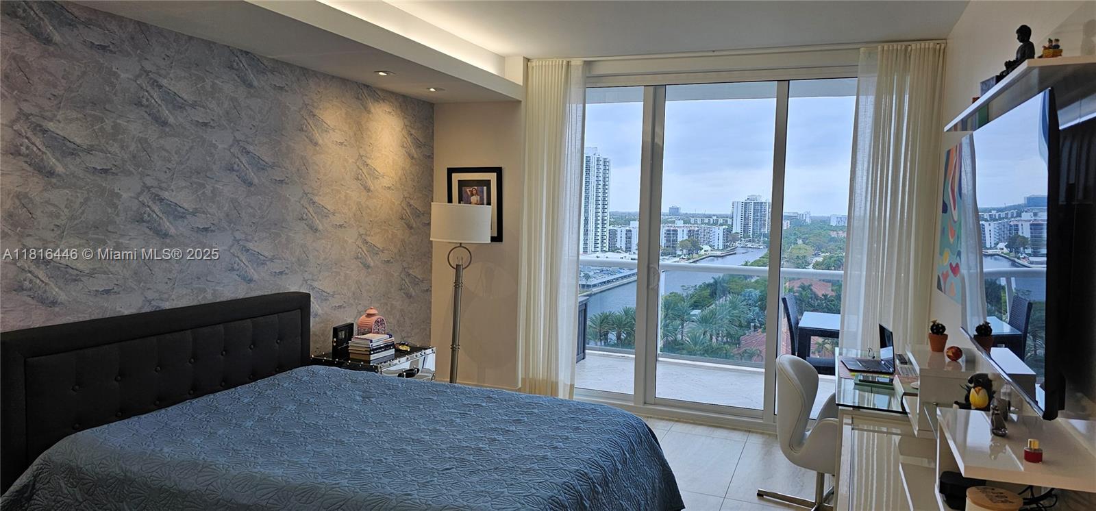 ONE ISLAND PLACE CONDO II - Residential