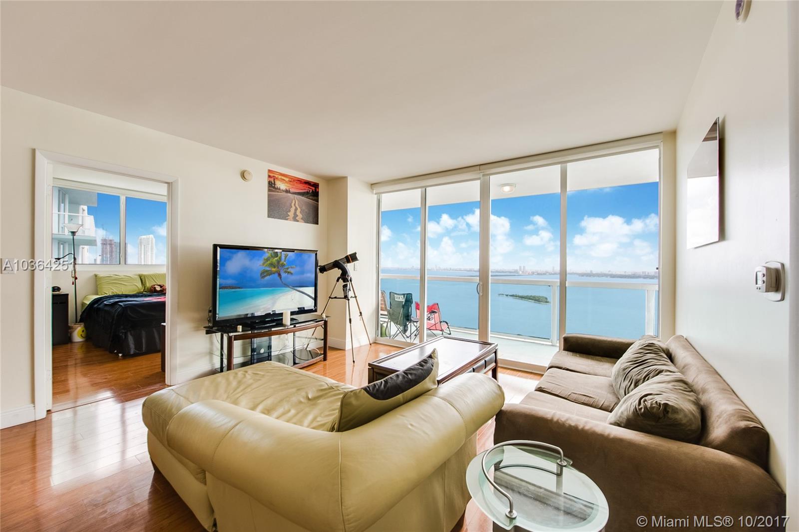 The 1800 Club is a world-class luxury building with expansive Biscayne bay, Miami Beach and ocean views. It sits across the street from the magnificent Margaret Pace Park which is a central beacon for outdoor activity and enjoyment. Enjoy completely unobstructed water views and total privacy on the expansive balcony. Unit is currently rented until April 30th, 2018 to great tenants.