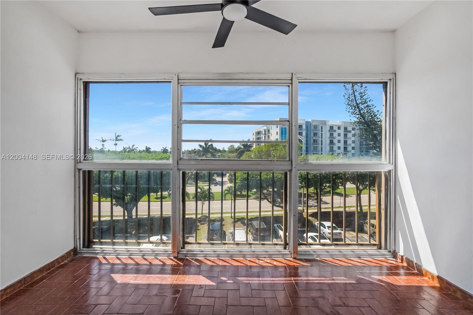 FERNWOODS CONDO NO 1 - Residential