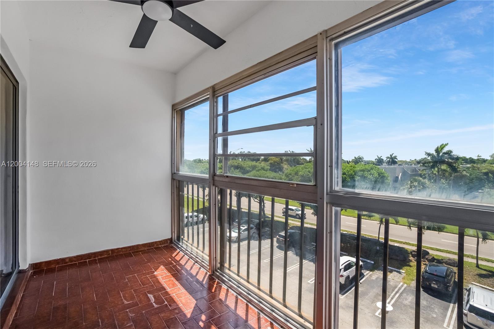 FERNWOODS CONDO NO 1 - Residential