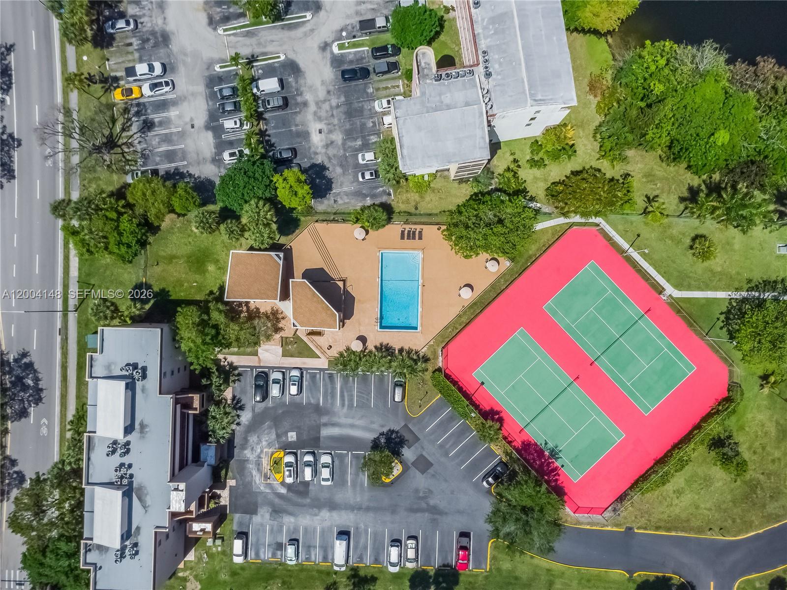 FERNWOODS CONDO NO 1 - Residential