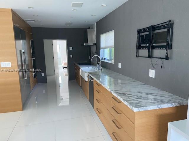 NORMANDY GOLF COURSE - Residential Lease