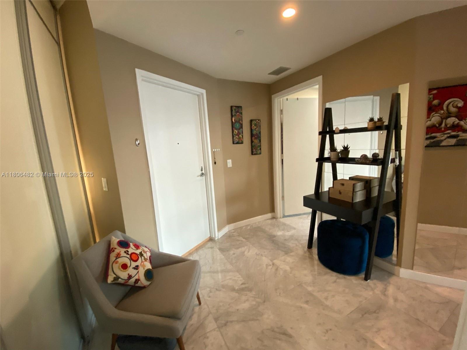 BISCAYNE BEACH CONDO - Residential Lease