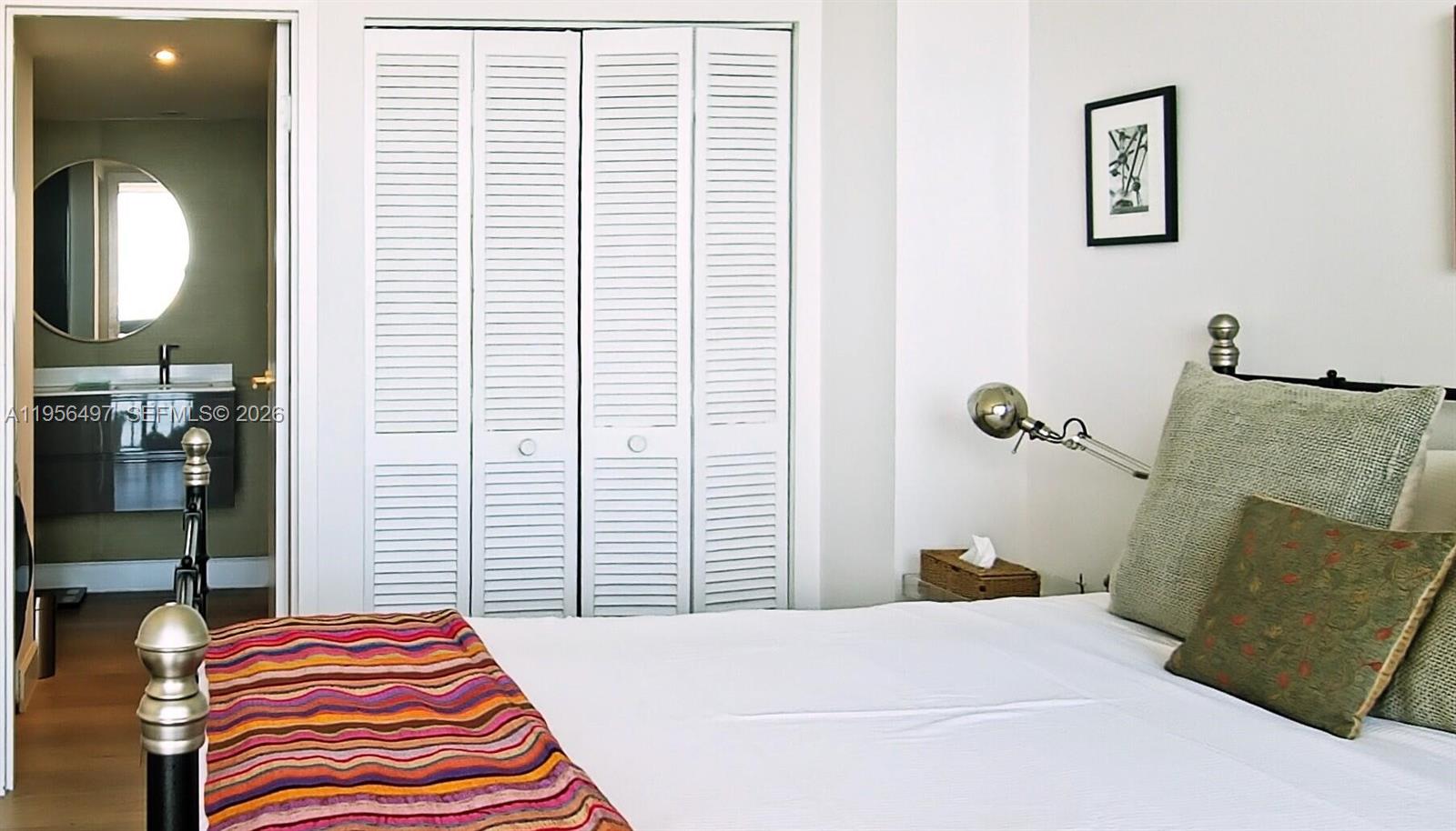 BRICKELL BAY CLUB CONDO - Residential