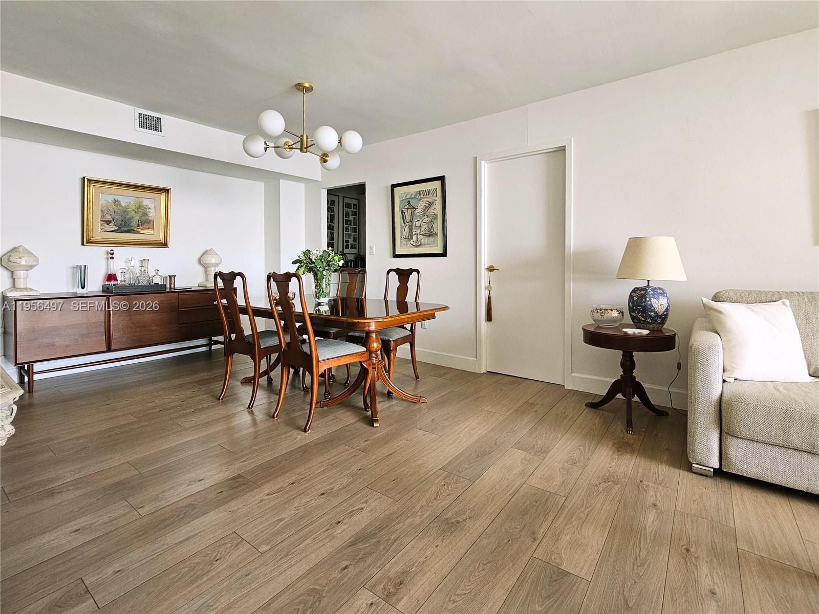 BRICKELL BAY CLUB CONDO - Residential